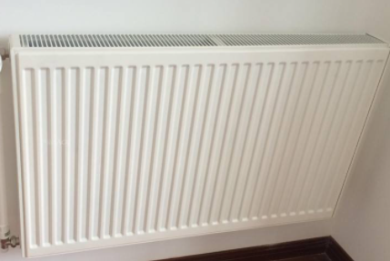 暖气片不热放气放哪个部位