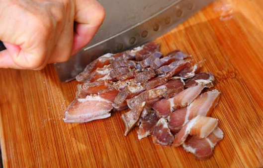 腊肉切不动有什么好办法切