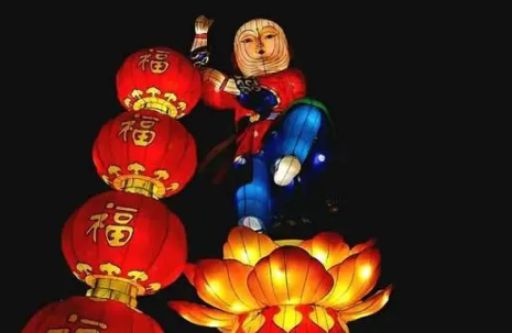 2022春节上坟点灯什么意思