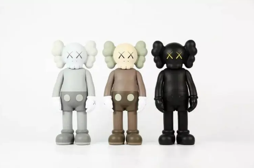 暴力熊和kaws是一个吗