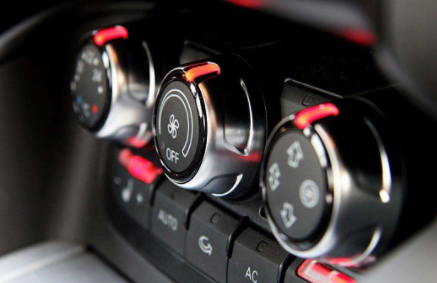 汽车空调制冷不行是哪里出了问题