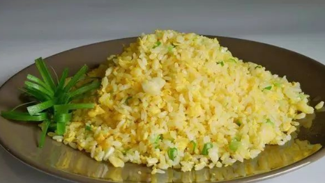 一般蛋炒饭先炒蛋还是饭