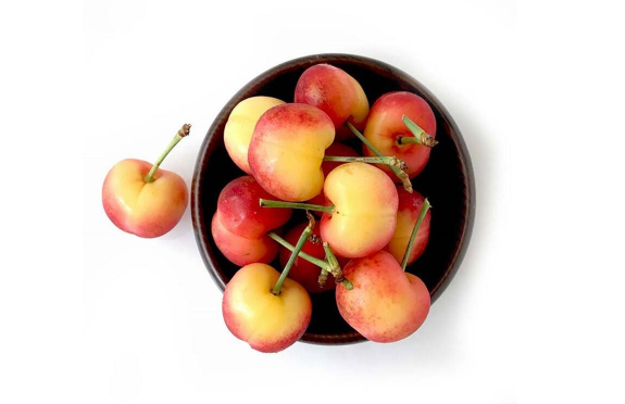 黄金车厘子和红车厘子哪个贵