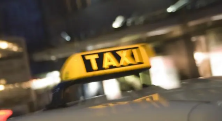 高德打车要现场付钱吗