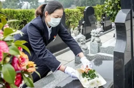 2022年清明扫墓可以放鞭炮吗