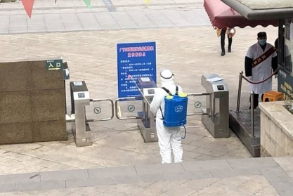 小区有人确诊新冠怎么办