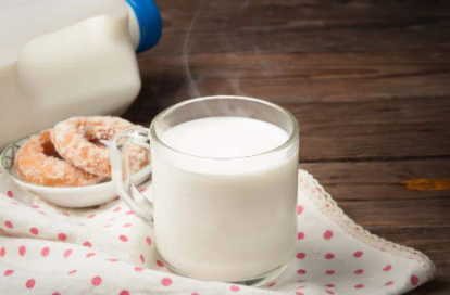 牛奶结块怎么回事