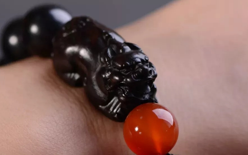 二手貔貅手链能卖多少钱