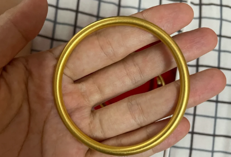 50克实心黄金手镯有多粗