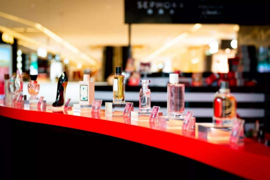 丝芙兰八折可以叠加优惠券吗