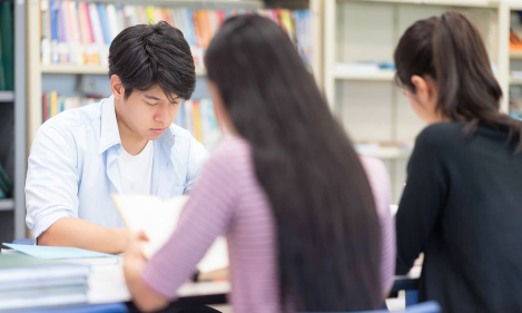 2022高三三模与高考成绩接近吗