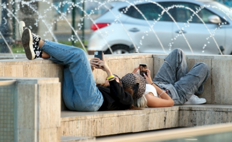 今日头条极速版提现是人工确认还是系统自动提现