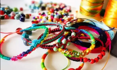 2022宝宝出生第一年端午节要系五彩绳吗