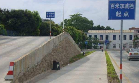 教练为什么不喜欢补考的学员