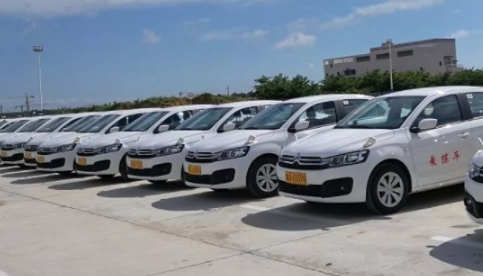 驾校报名是当天体检吗