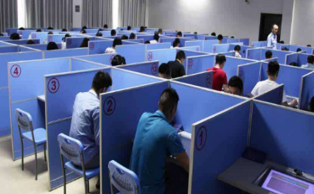 考驾照刷学时的软件叫什么