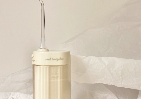 冲牙器第一次充电多长时间