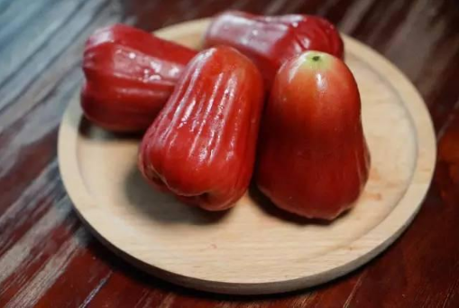 莲雾不红可以吃吗