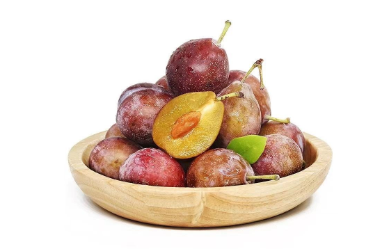 新鲜西梅和西梅干哪个通便