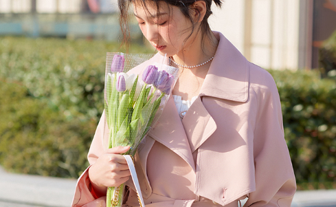 风衣面料是棉的好还是聚酯纤维的好