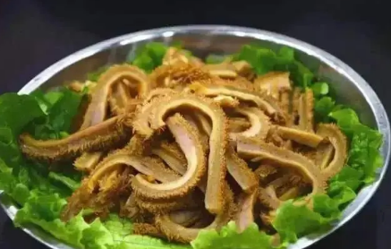 牛百叶有臭味正常吗