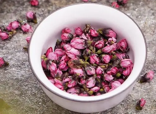 桃花茶一次泡几朵不会腹泻