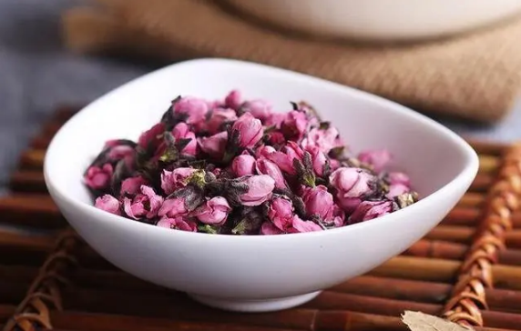 桃花茶可以早上空腹喝吗
