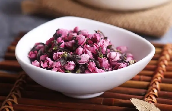 桃花茶可以加冰糖吗