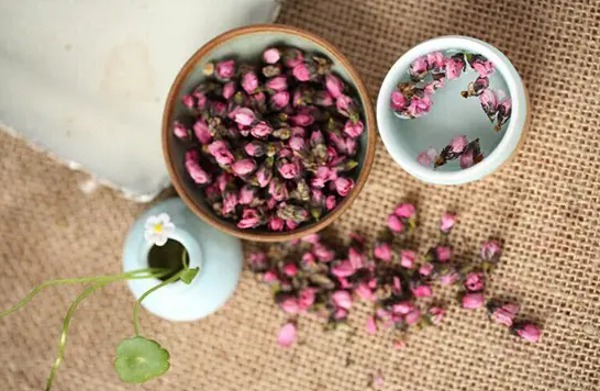 桃花茶可以搭配什么其他花茶