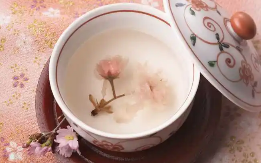 桃花茶和荷叶茶一起喝的功效与作用