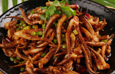 鱿鱼咬不动是煮老了还是煮欠了