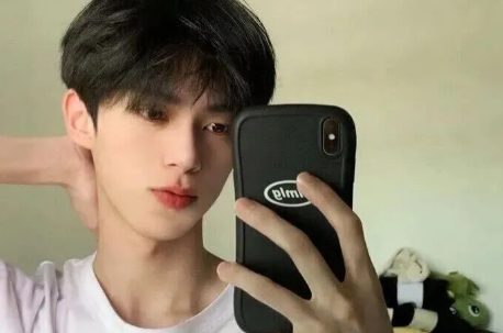 男人心里有你却不肯复合心理