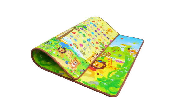 爬行垫彩色的好还是单色的好