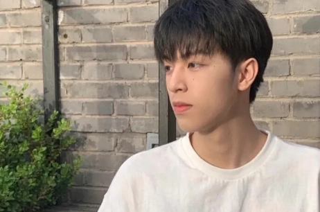 老公联系前任我应该怎么处理