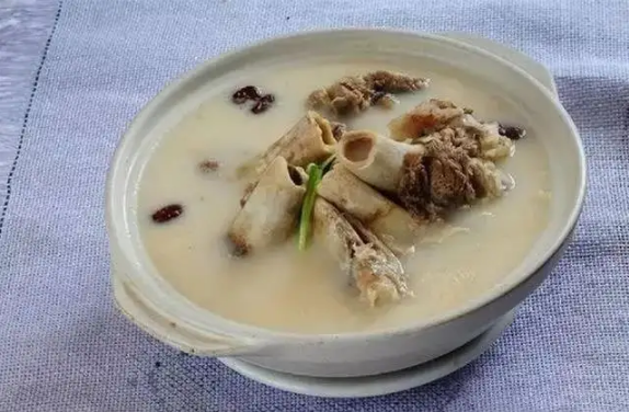 骨头汤白色主要是什么物质