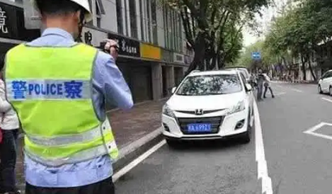 收到违章停车短信只是警告吗