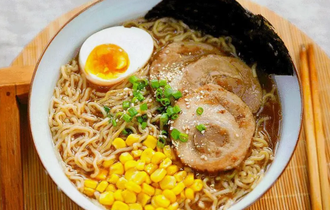 吃了10天泡面瘦了12斤真的假的