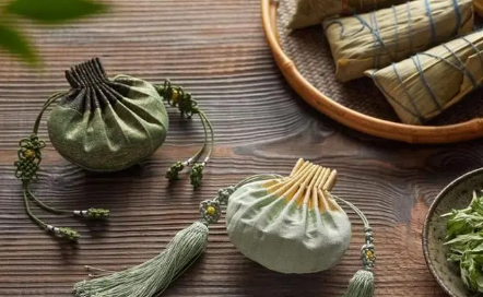 2022端午什么时候挂香囊