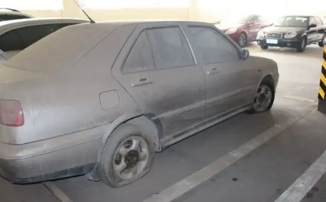 疫情期间汽车不能开怎么热车