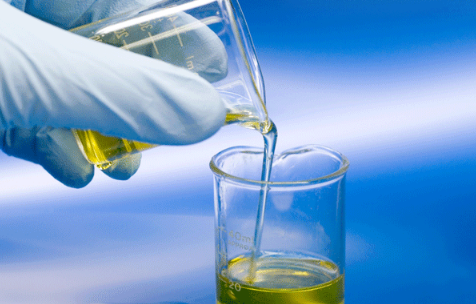 柴油密度0.83好还是0.84好