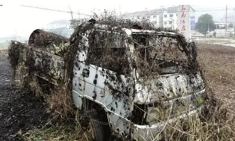 交警有权拖走僵尸车吗