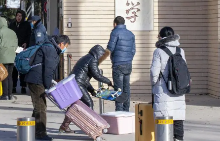 2022年学生中秋节放假能出学校吗