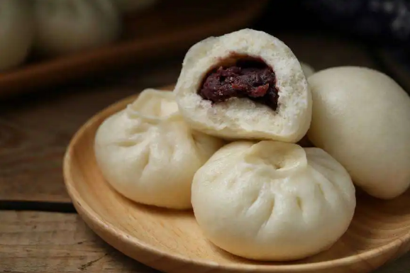 粘豆包和豆沙包一样吗