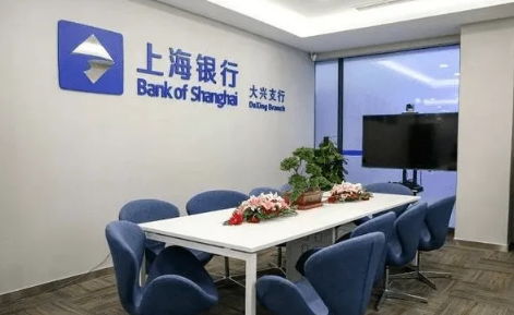 死期存卡上还是存折上安全