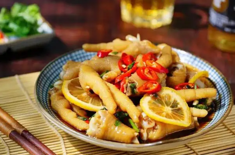 泡椒凤爪用白醋还是用柠檬还是两样都要用