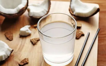 椰子水属于高糖还是低糖