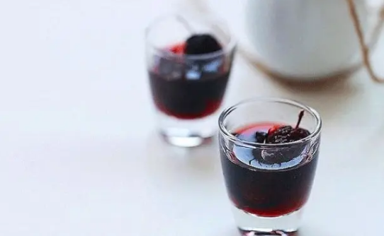 桑葚酒泡了三年了还能喝吗