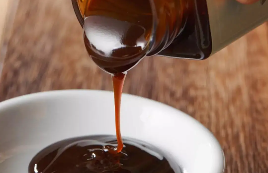 熬枇杷膏需要盖锅盖吗