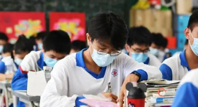 2022高考能穿有图案的衣服吗