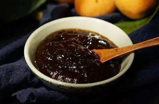 枇杷膏是兑水喝还是直接喝